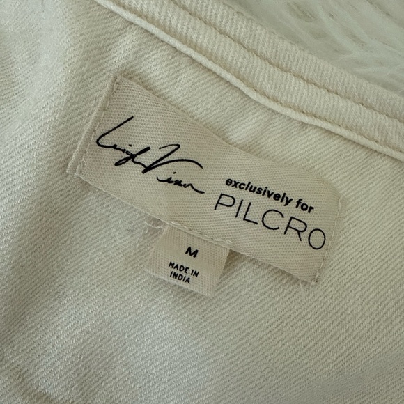 Pilcro Cream Floral Ruffle Blouse - Picture 2 of 4